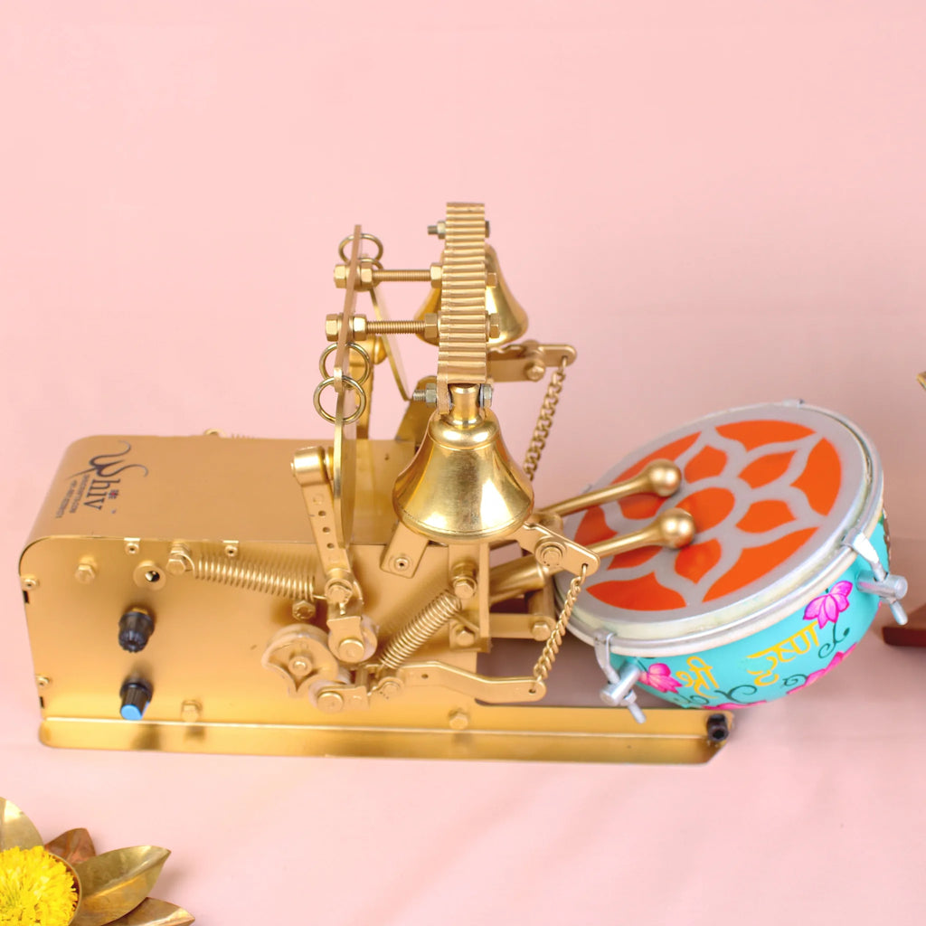 Hand Painted Radhe Krishna - Shankh Naad — view 5
